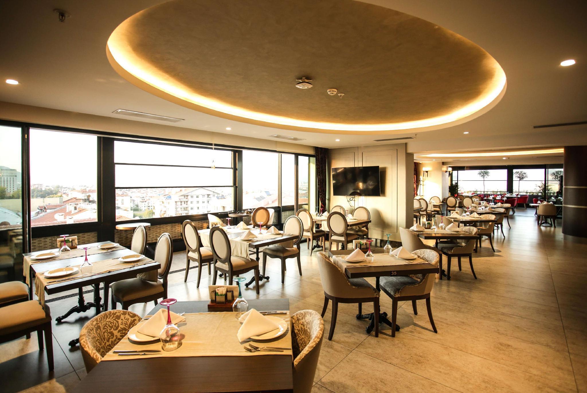Ramada By Wyndham Ισπάρτα Εξωτερικό φωτογραφία