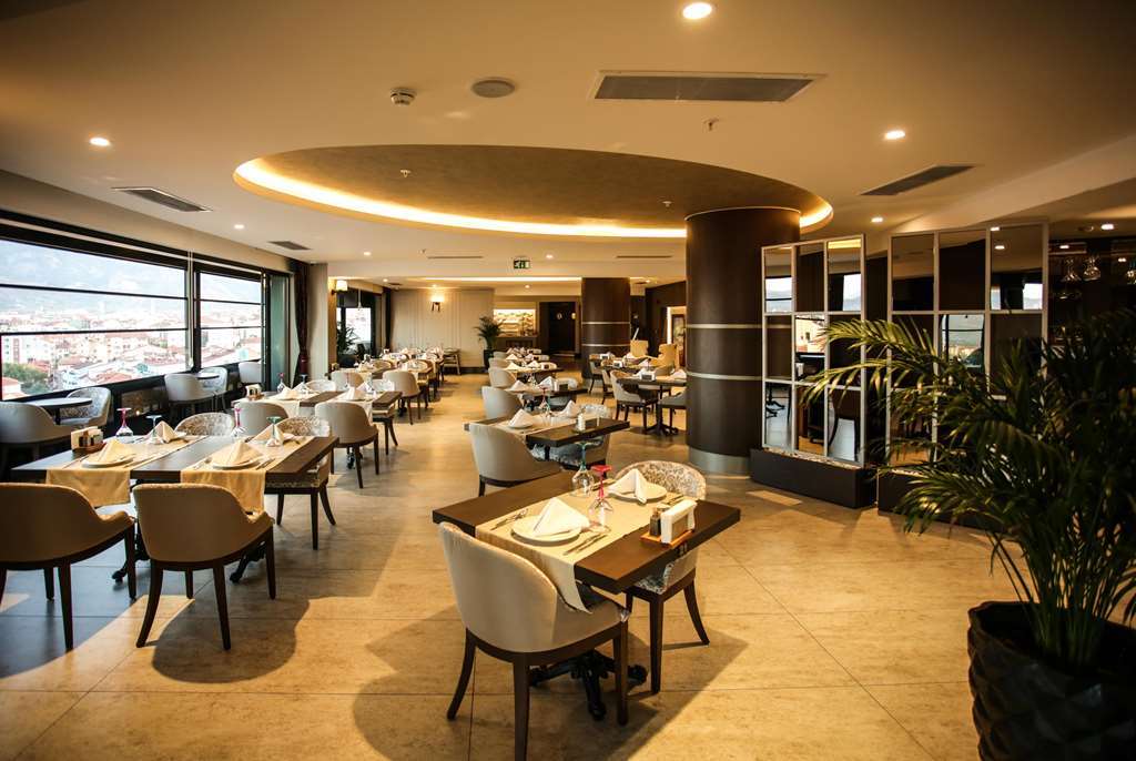 Ramada By Wyndham Ισπάρτα Εστιατόριο φωτογραφία