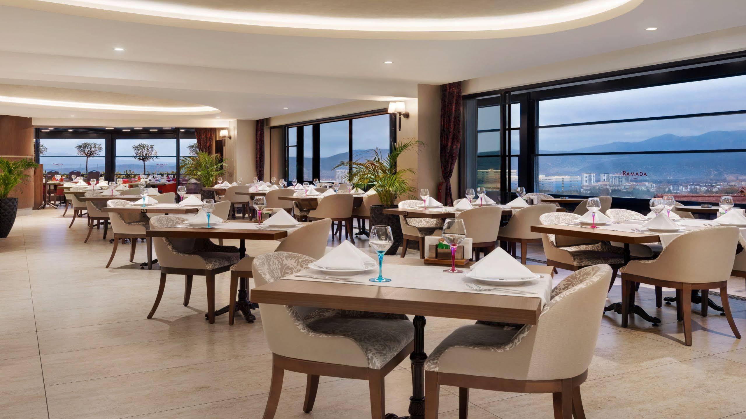 Ramada By Wyndham Ισπάρτα Εξωτερικό φωτογραφία
